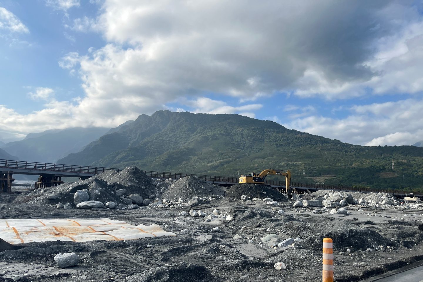 %E8%8A%B1%E8%93%AE%E5%9B%9E%E8%A8%AA1227%E7%B6%B2%E8%AA%8C